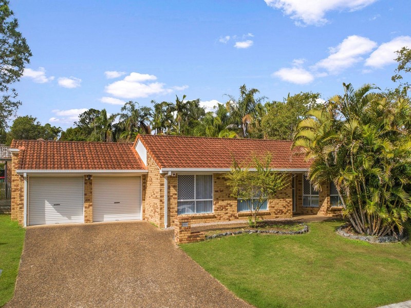 1 Conifer Pl, Forest Lake QLD 4078