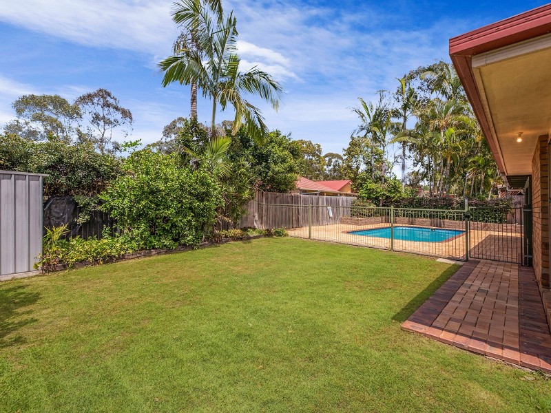 42 Laricina Cct, Forest Lake QLD 4078
