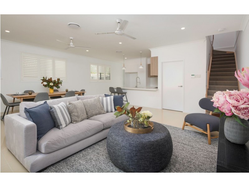 27 Sunflower Crescent, Calamvale QLD 4116