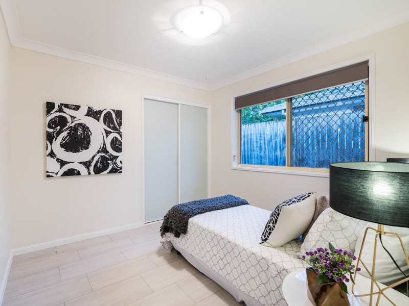 2 Aspen Crescent, Parkinson QLD 4115