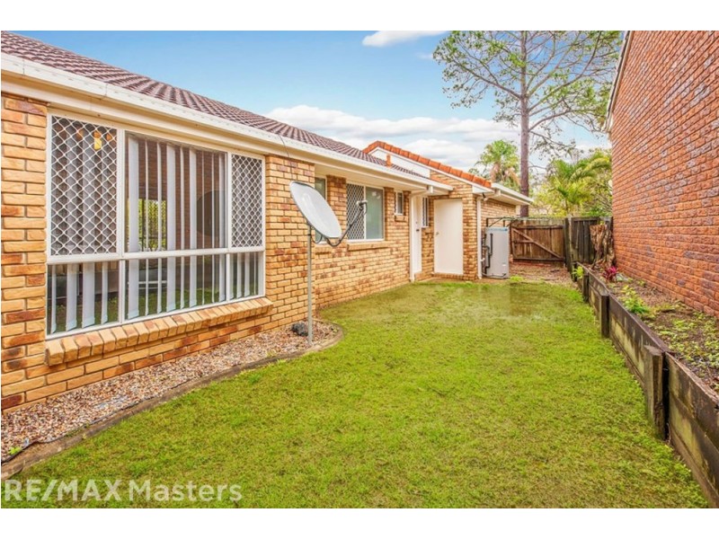 1 Conifer Pl, Forest Lake QLD 4078