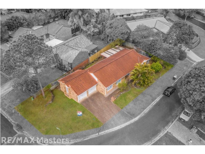 1 Conifer Pl, Forest Lake QLD 4078