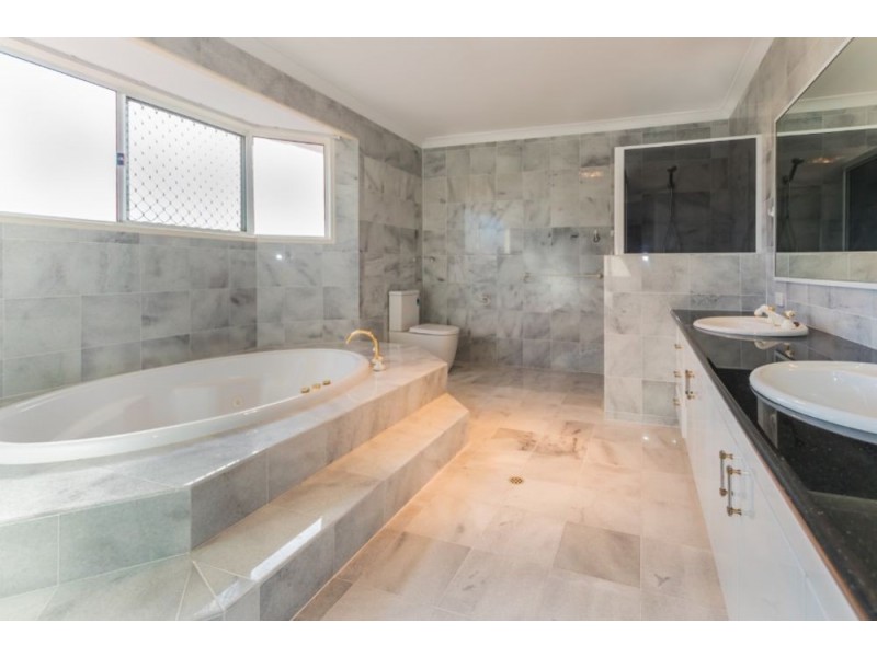 11 Gumdale Place, Sunnybank Hills QLD 4109