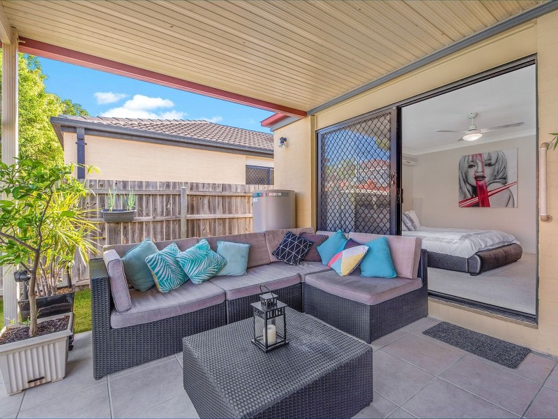 7 Tolmer Cr, Forest Lake QLD 4078