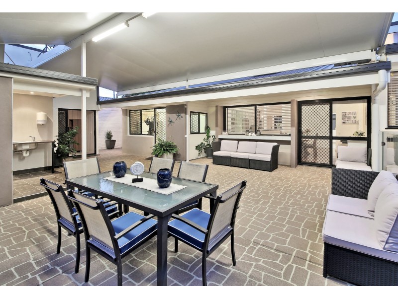 76 Dunedin Street, Sunnybank QLD 4109