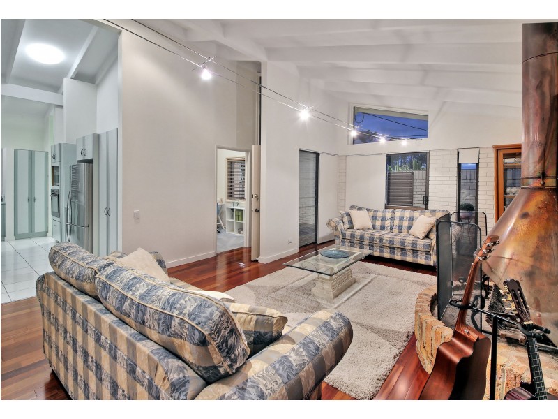 76 Dunedin Street, Sunnybank QLD 4109