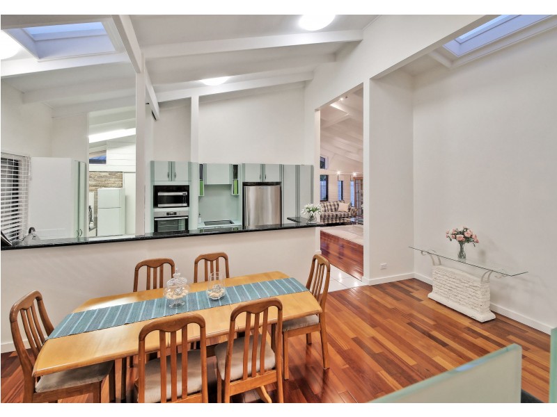 76 Dunedin Street, Sunnybank QLD 4109