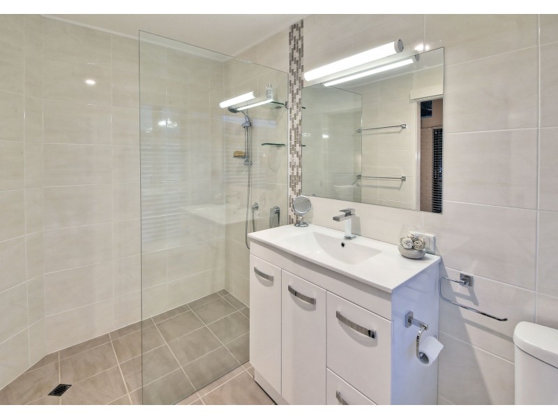 76 Dunedin Street, Sunnybank QLD 4109