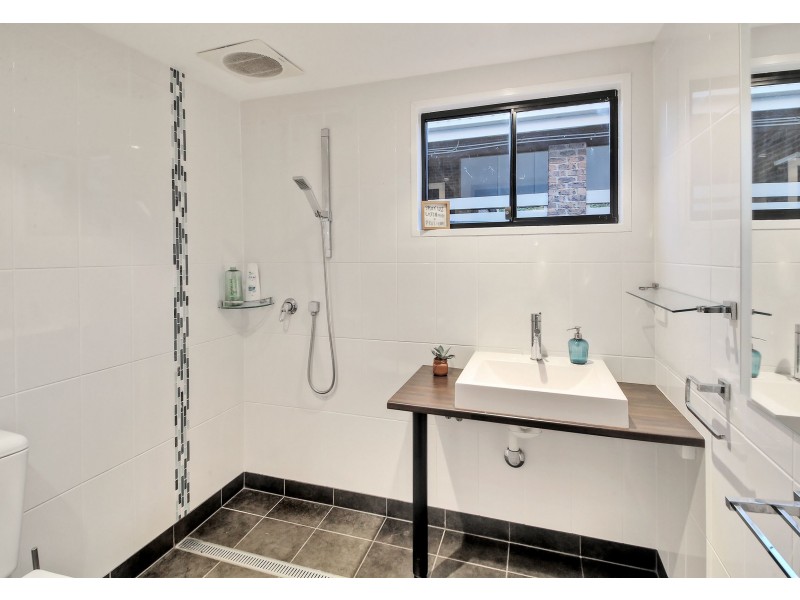 76 Dunedin Street, Sunnybank QLD 4109