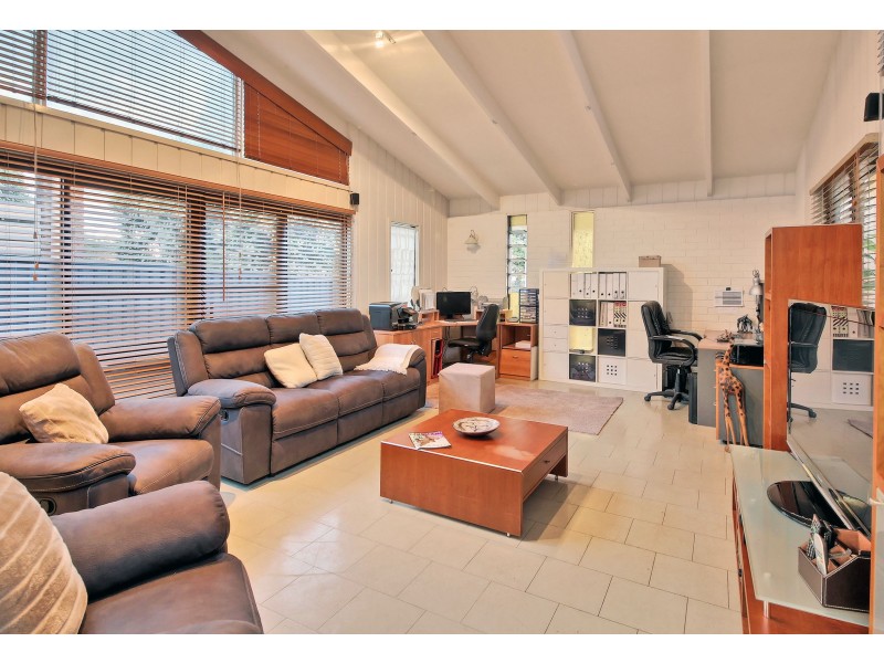 76 Dunedin Street, Sunnybank QLD 4109