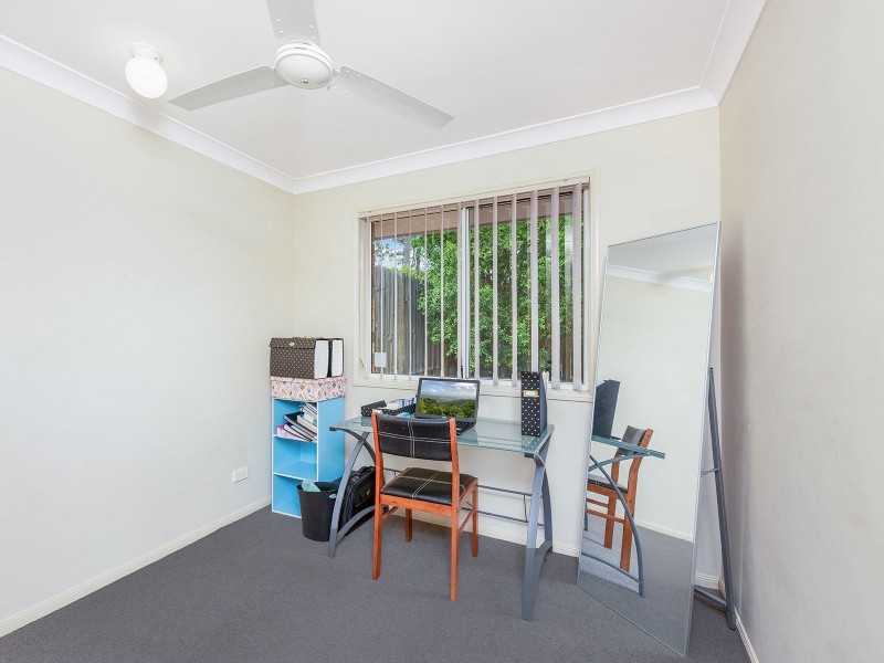 2 Maidenhair Ct, Forest Lake QLD 4078