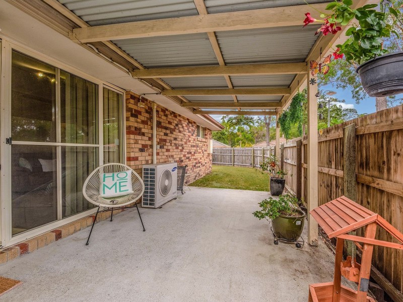 2 Maidenhair Ct, Forest Lake QLD 4078