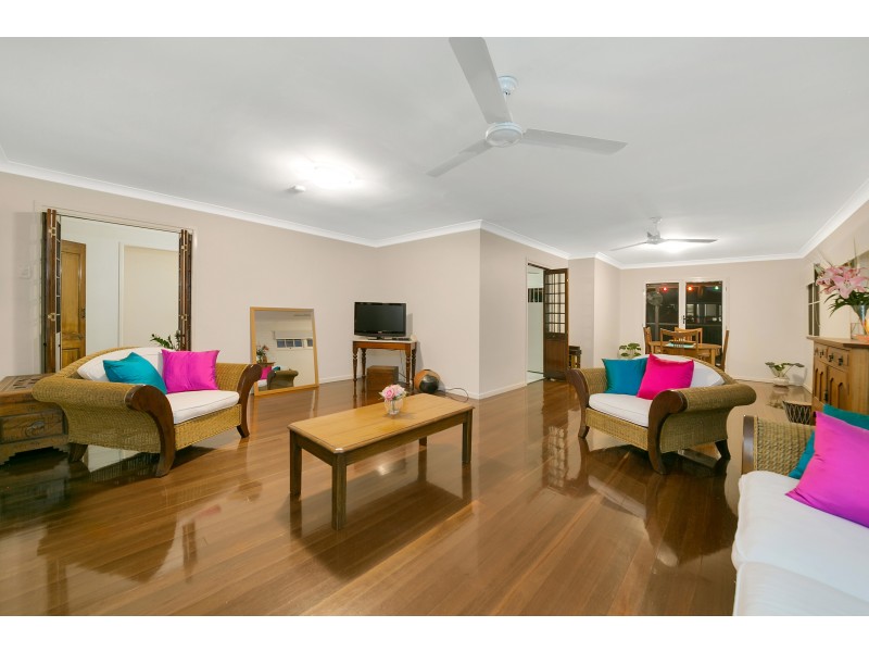 29 Darlington Street, Macgregor QLD 4109