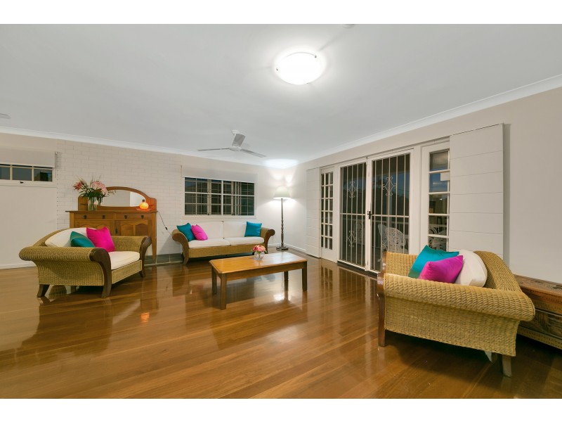 29 Darlington Street, Macgregor QLD 4109