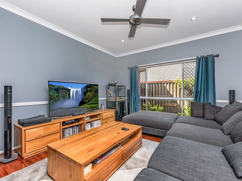 12 Starr Street, Forest Lake QLD 4078