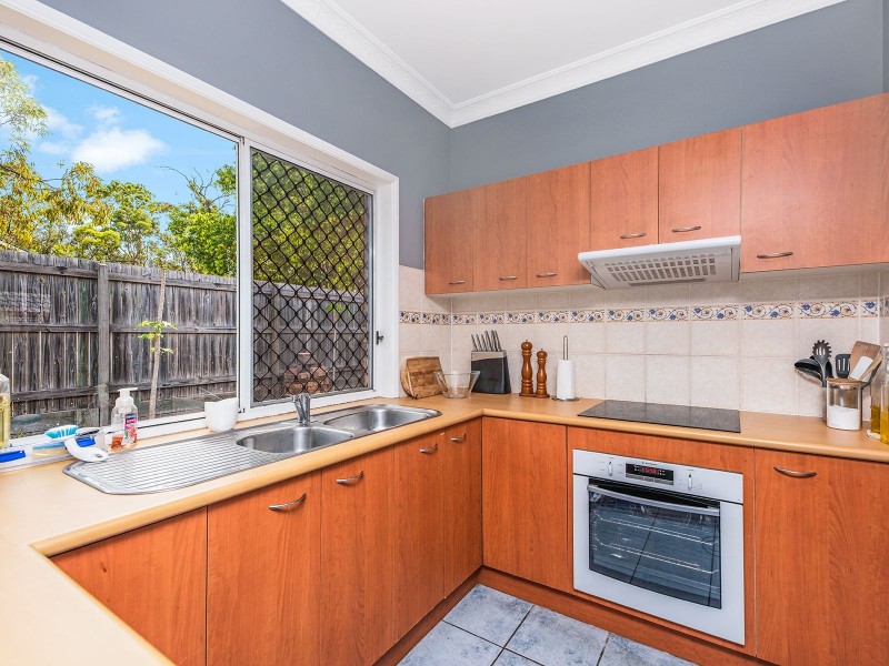 12 Starr Street, Forest Lake QLD 4078