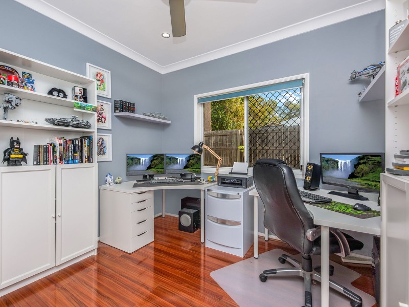 12 Starr Street, Forest Lake QLD 4078