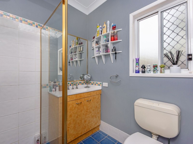 12 Starr Street, Forest Lake QLD 4078