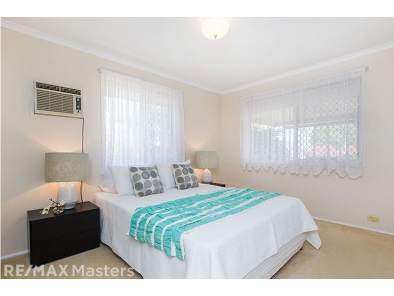 47 Kidd Street, Robertson QLD 4109