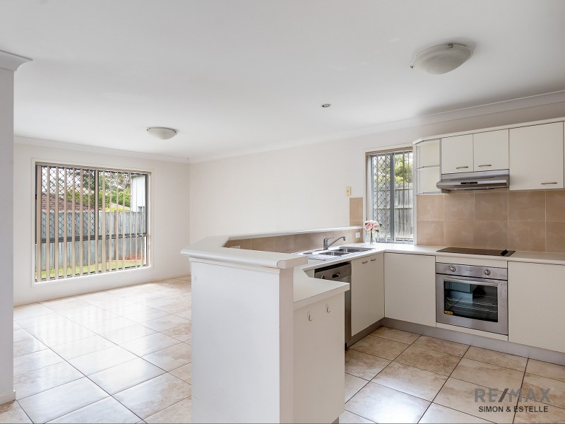 28 Earnshaw Street, Calamvale QLD 4116