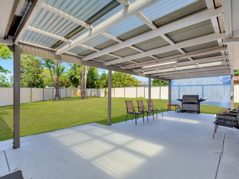 3 Melba ct, Crestmead QLD 4132