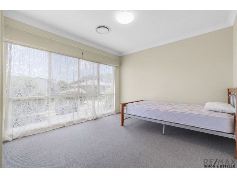 16 Henderson Street, Eight Mile Plains QLD 4113