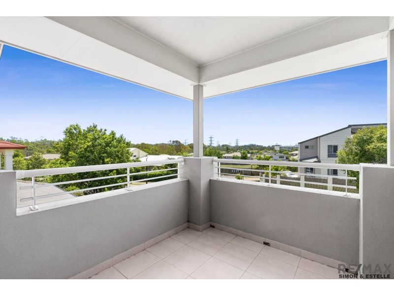 16 Henderson Street, Eight Mile Plains QLD 4113