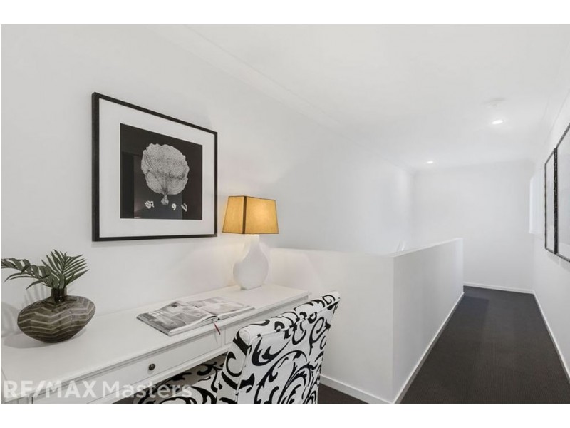 9/41-45 Benfer Road, Victoria Point QLD 4165