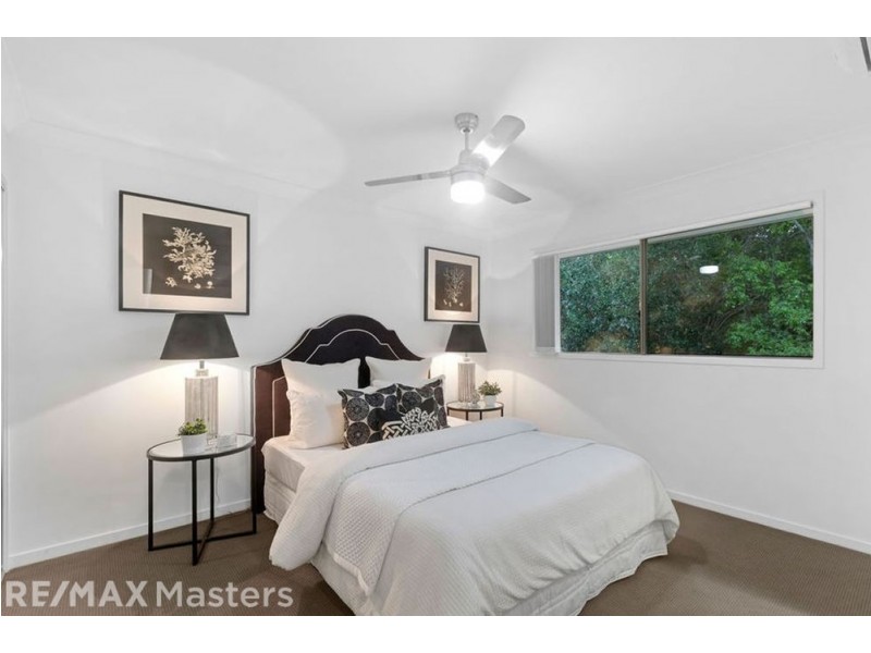 9/41-45 Benfer Road, Victoria Point QLD 4165
