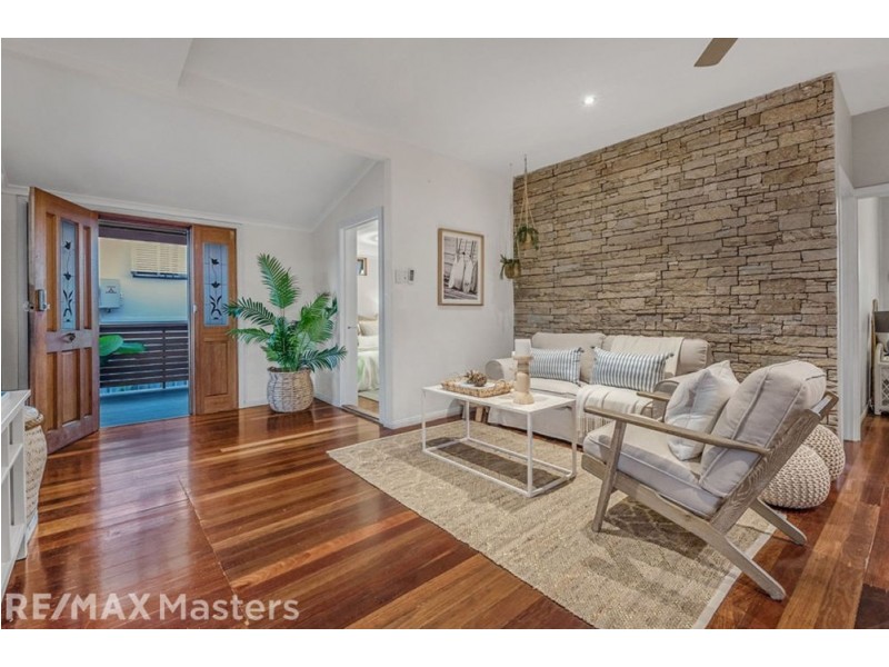 61 Fegen Dr, Moorooka QLD 4105