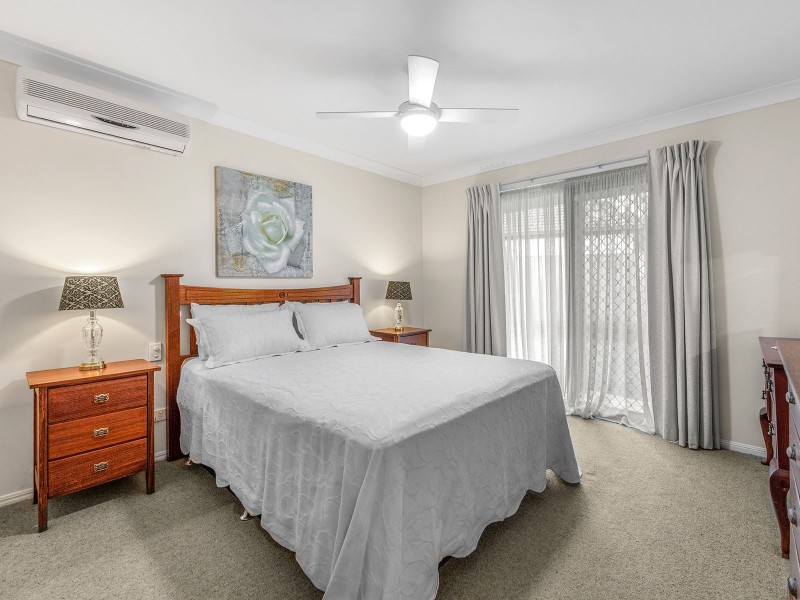 51 Collina Cr, Forest Lake QLD 4078