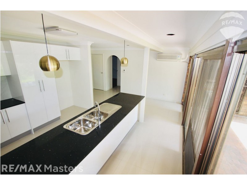 7 Lambeth Place, Macgregor QLD 4109