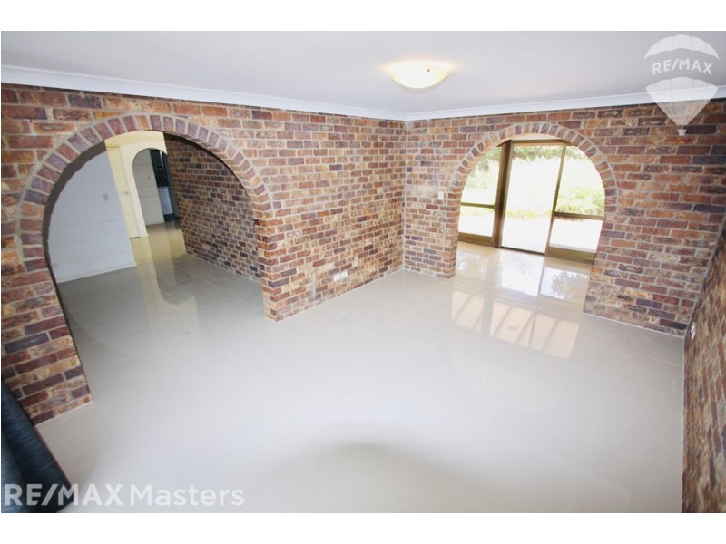 7 Lambeth Place, Macgregor QLD 4109