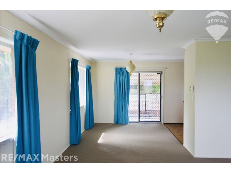24 Lenore Crescent, Springwood QLD 4127