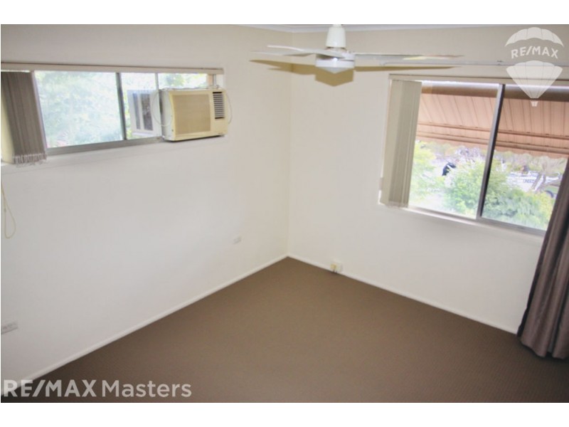 24 Lenore Crescent, Springwood QLD 4127
