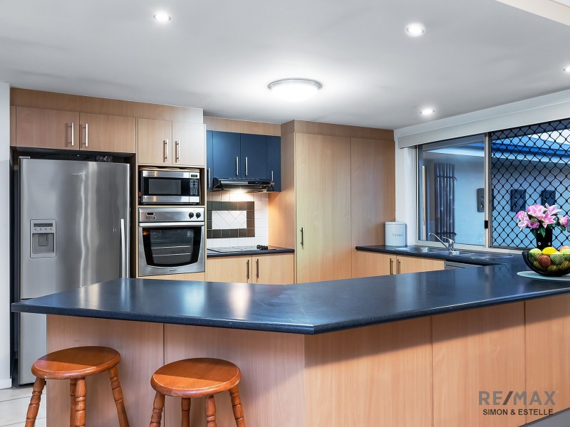 20 Glenelg Place, Parkinson QLD 4115