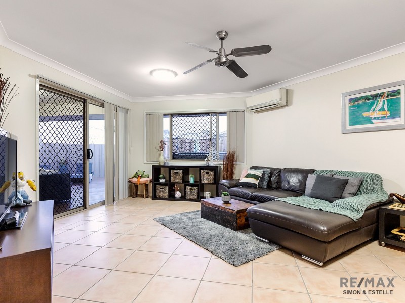 20 Glenelg Place, Parkinson QLD 4115