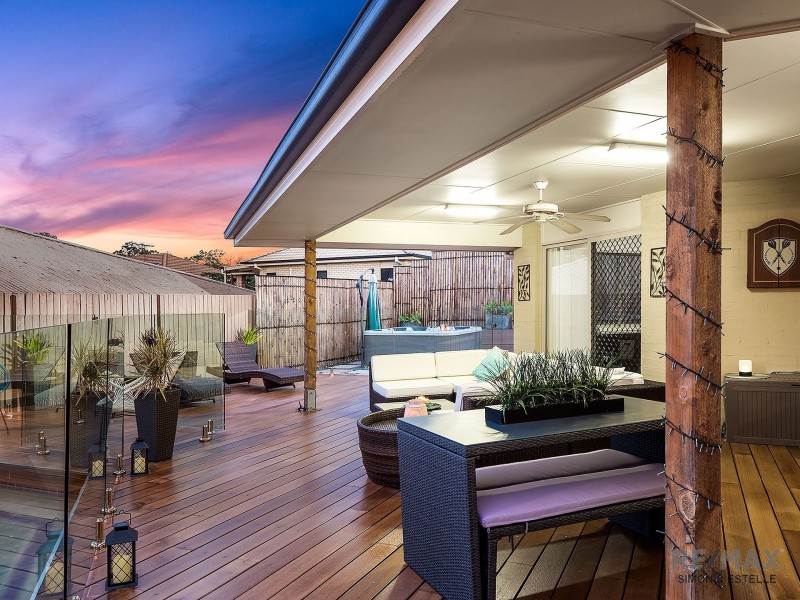 20 Glenelg Place, Parkinson QLD 4115