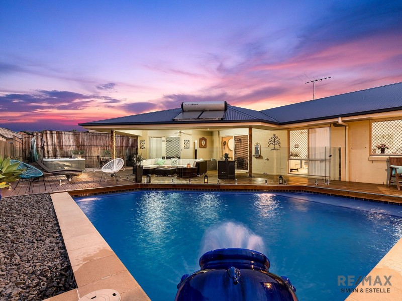 20 Glenelg Place, Parkinson QLD 4115