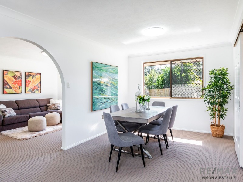 6 Coolidge Court, Stretton QLD 4116