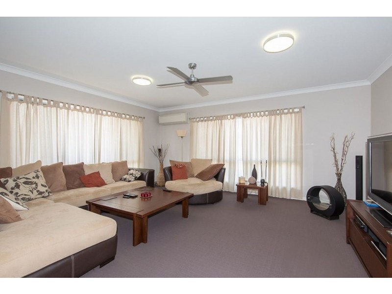 55 Anesbury St, Doolandella QLD 4077