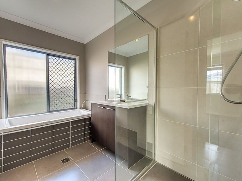 55 Anesbury St, Doolandella QLD 4077