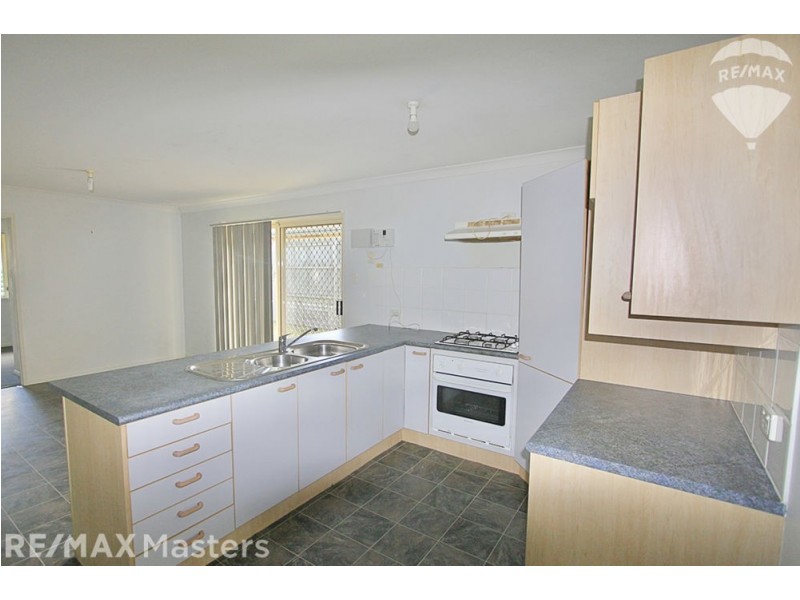 17 Robinson Crescent, Runcorn QLD 4113