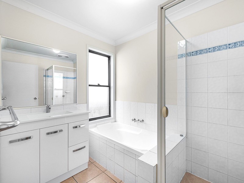 14 Greta Ct, Camira QLD 4300