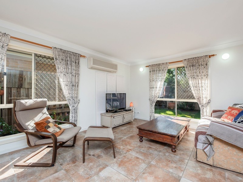 86 Banksia Cct, Forest Lake QLD 4078