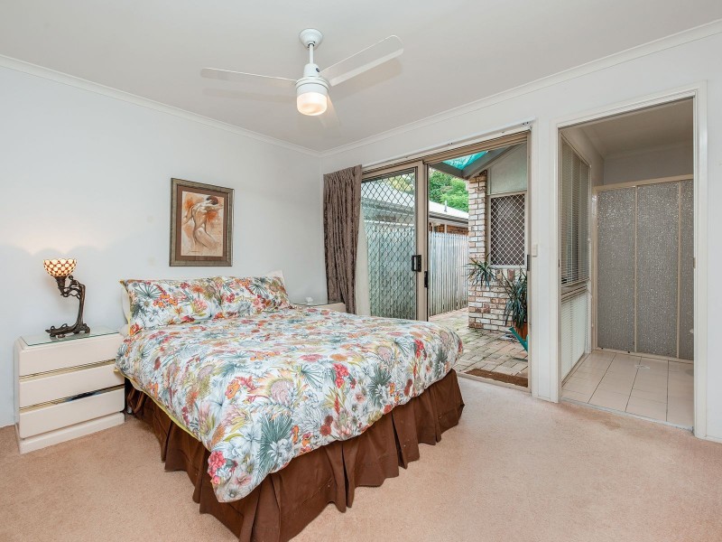 21 Collingrove Pl, Forest Lake QLD 4078