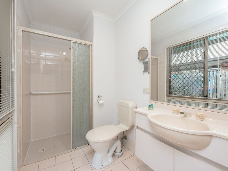 21 Collingrove Pl, Forest Lake QLD 4078