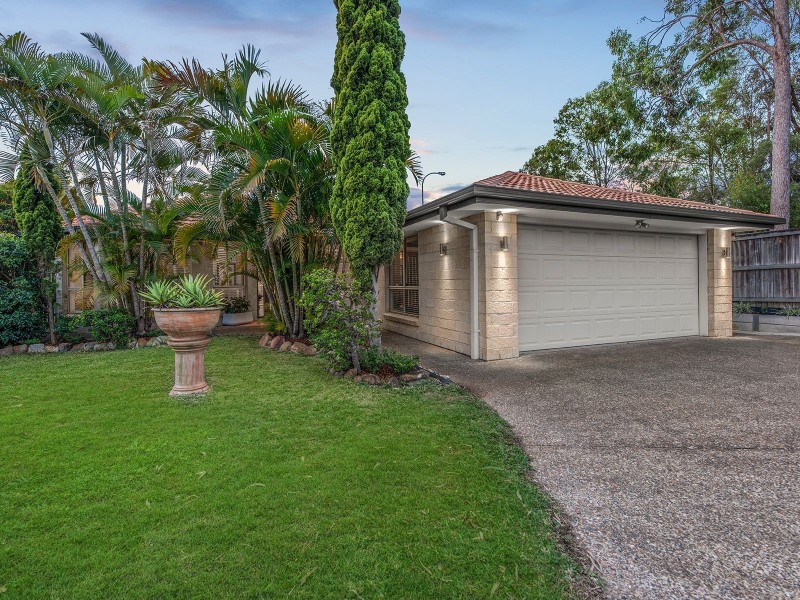 35 Pintail Cr, Forest Lake QLD 4078