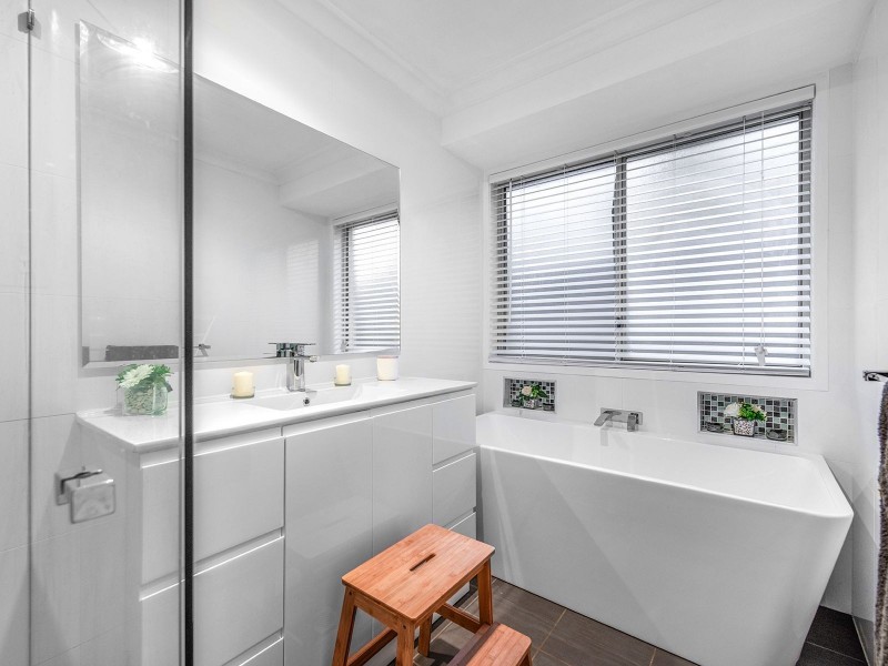 35 Pintail Cr, Forest Lake QLD 4078