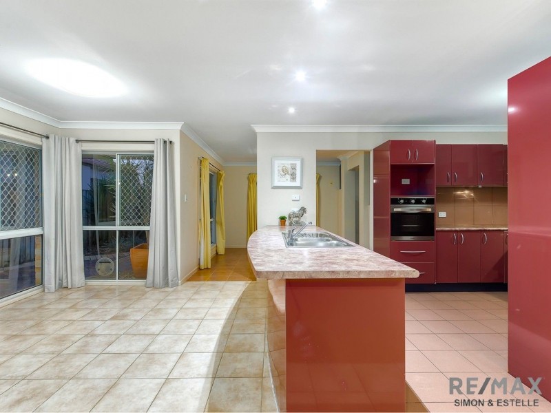 16 Orangetip Crescent, Calamvale QLD 4116